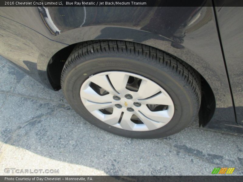 Blue Ray Metallic / Jet Black/Medium Titanium 2016 Chevrolet Cruze Limited LS