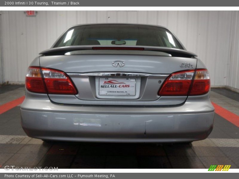 Titanium / Black 2000 Infiniti I 30 Touring