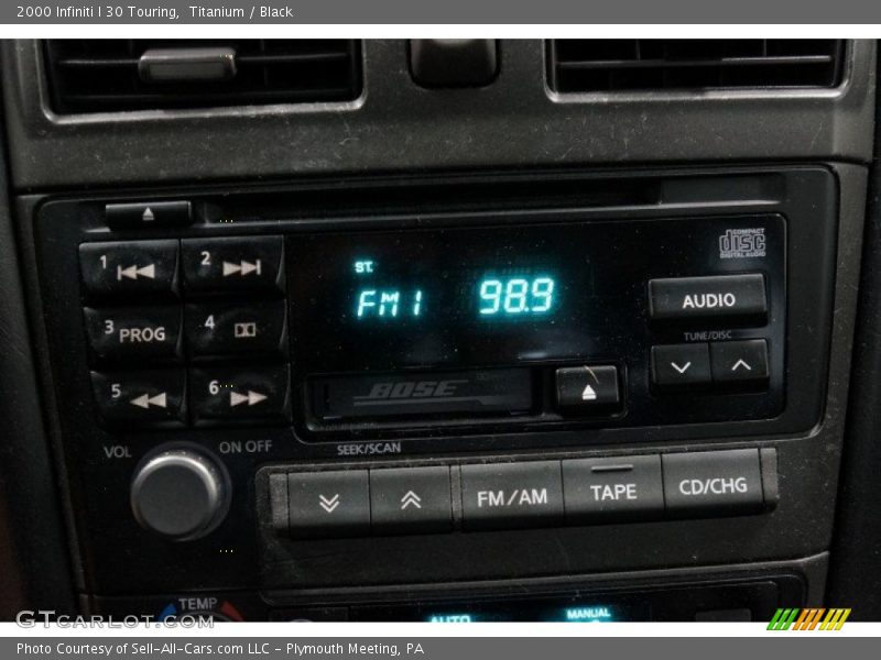 Titanium / Black 2000 Infiniti I 30 Touring
