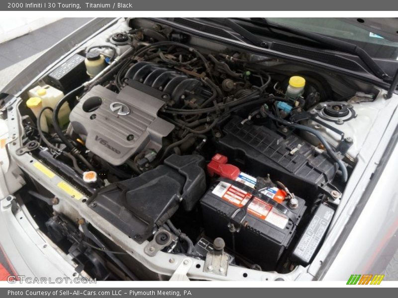 Titanium / Black 2000 Infiniti I 30 Touring