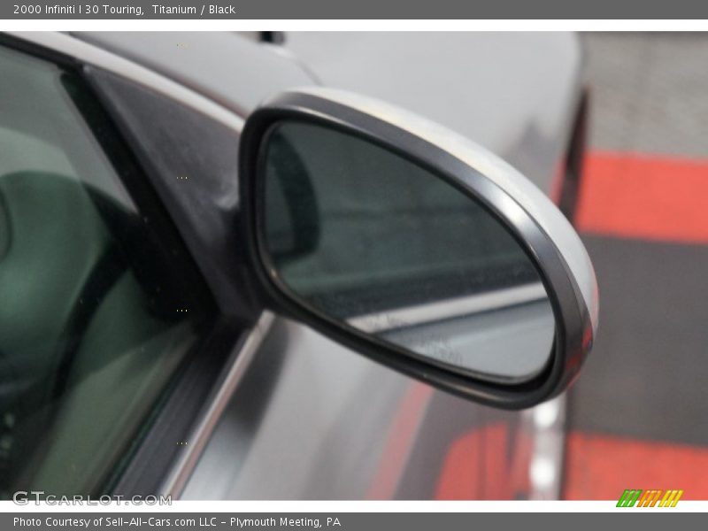 Titanium / Black 2000 Infiniti I 30 Touring