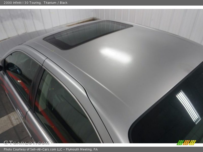 Titanium / Black 2000 Infiniti I 30 Touring
