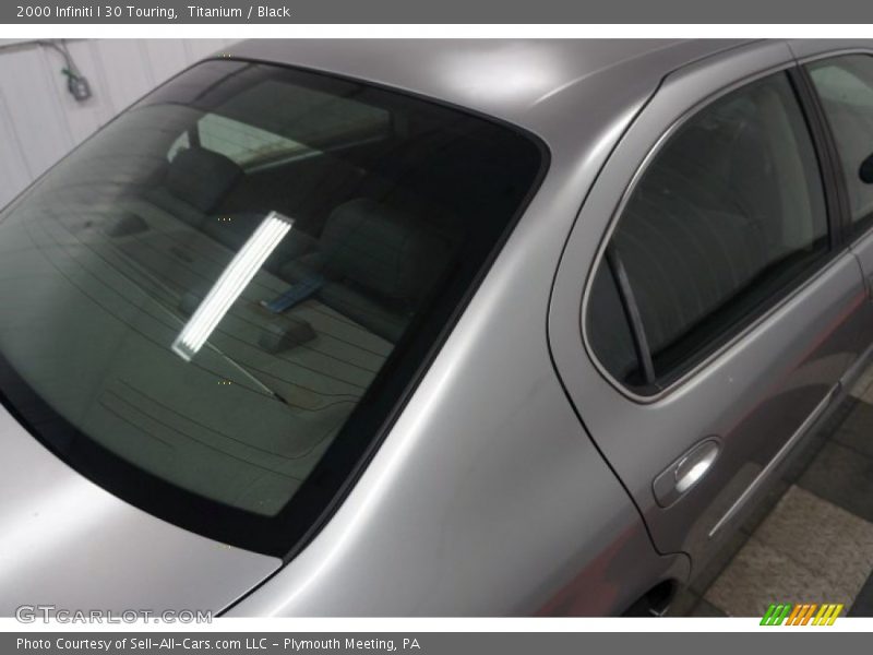 Titanium / Black 2000 Infiniti I 30 Touring
