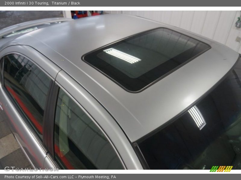 Titanium / Black 2000 Infiniti I 30 Touring