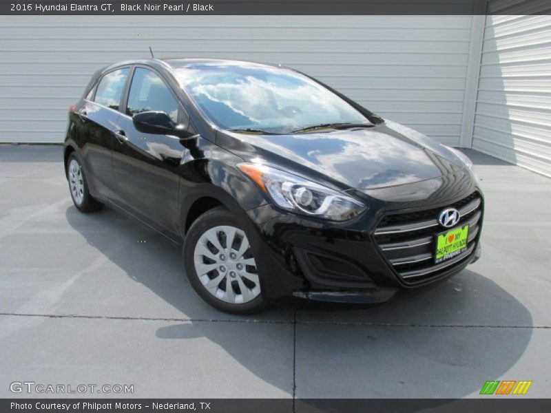 Black Noir Pearl / Black 2016 Hyundai Elantra GT