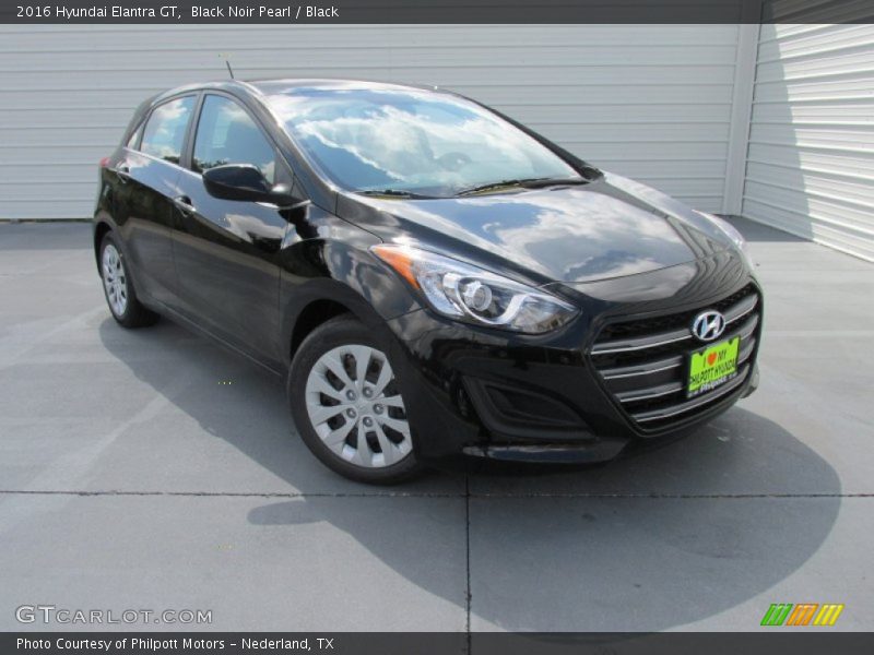 Black Noir Pearl / Black 2016 Hyundai Elantra GT