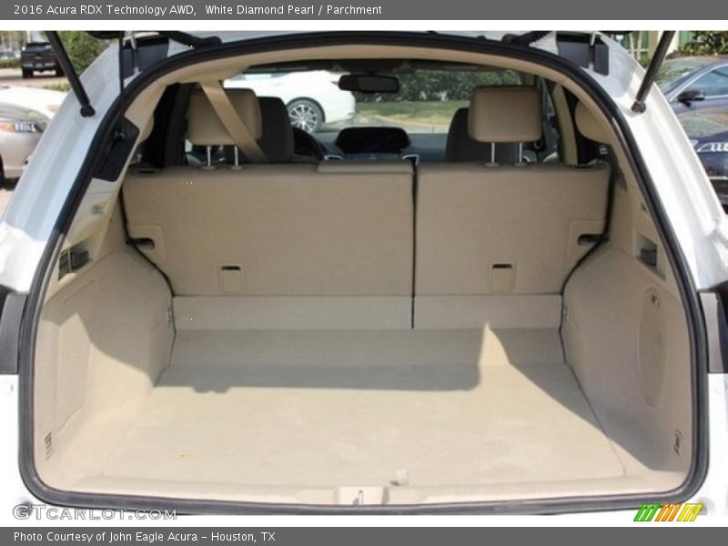 White Diamond Pearl / Parchment 2016 Acura RDX Technology AWD