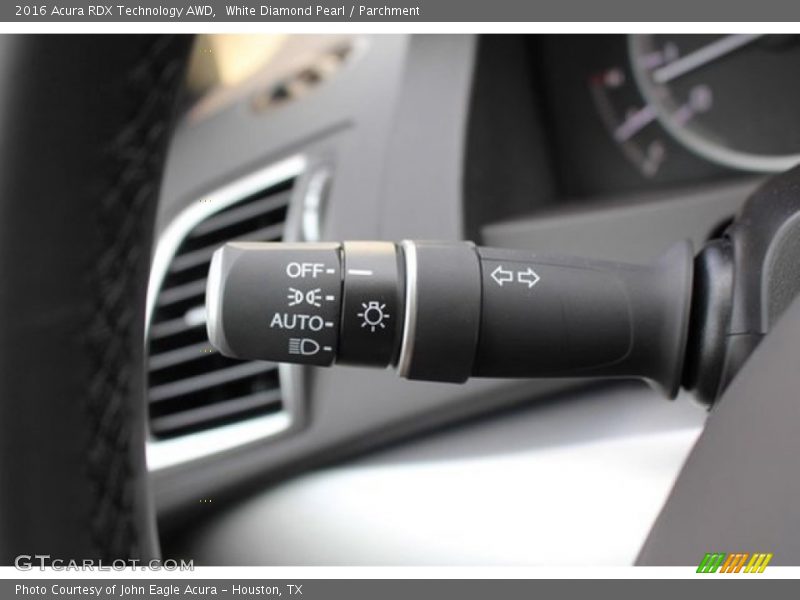 White Diamond Pearl / Parchment 2016 Acura RDX Technology AWD