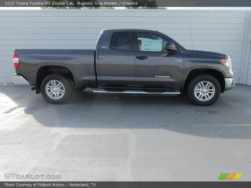 Magnetic Gray Metallic / Graphite 2015 Toyota Tundra SR5 Double Cab