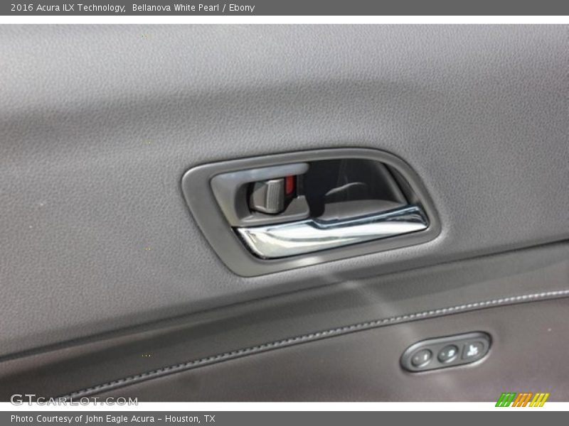 Bellanova White Pearl / Ebony 2016 Acura ILX Technology