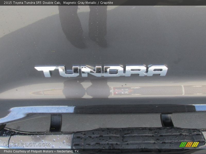 Magnetic Gray Metallic / Graphite 2015 Toyota Tundra SR5 Double Cab