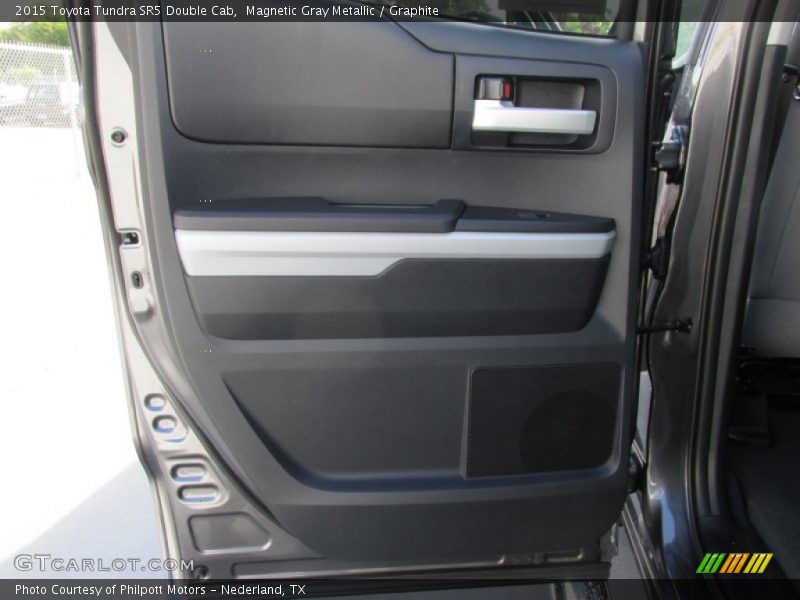 Magnetic Gray Metallic / Graphite 2015 Toyota Tundra SR5 Double Cab