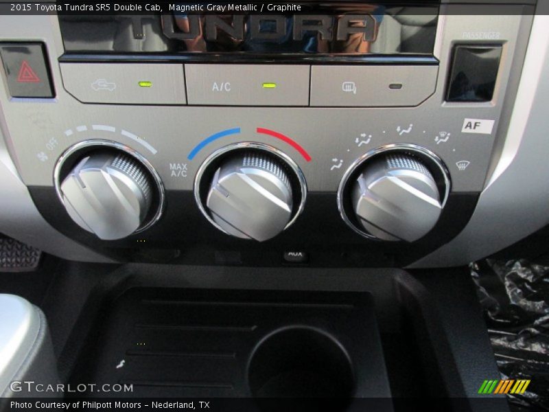 Magnetic Gray Metallic / Graphite 2015 Toyota Tundra SR5 Double Cab