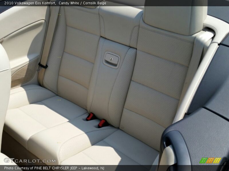 Candy White / Cornsilk Beige 2010 Volkswagen Eos Komfort