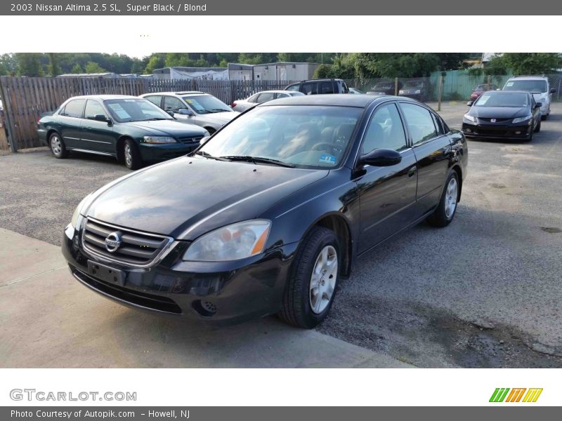 Super Black / Blond 2003 Nissan Altima 2.5 SL