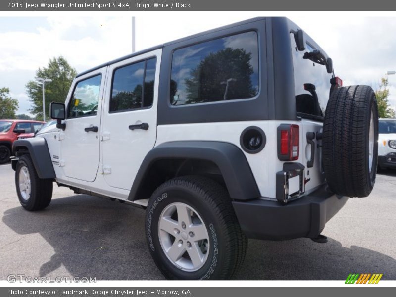 Bright White / Black 2015 Jeep Wrangler Unlimited Sport S 4x4