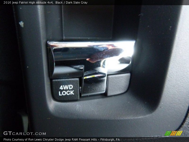 Black / Dark Slate Gray 2016 Jeep Patriot High Altitude 4x4