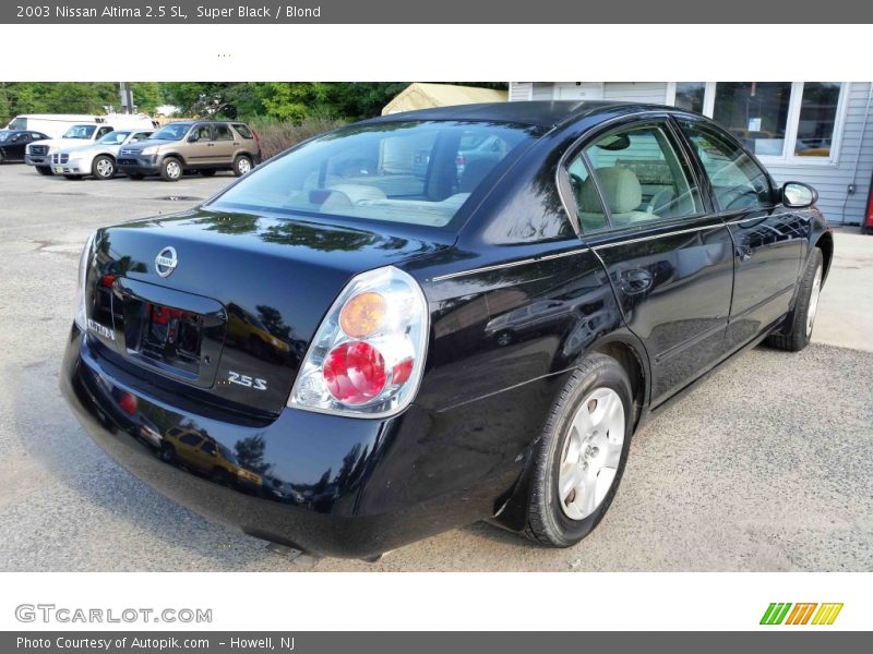 Super Black / Blond 2003 Nissan Altima 2.5 SL
