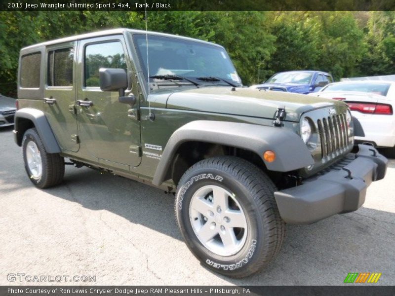 Tank / Black 2015 Jeep Wrangler Unlimited Sport S 4x4