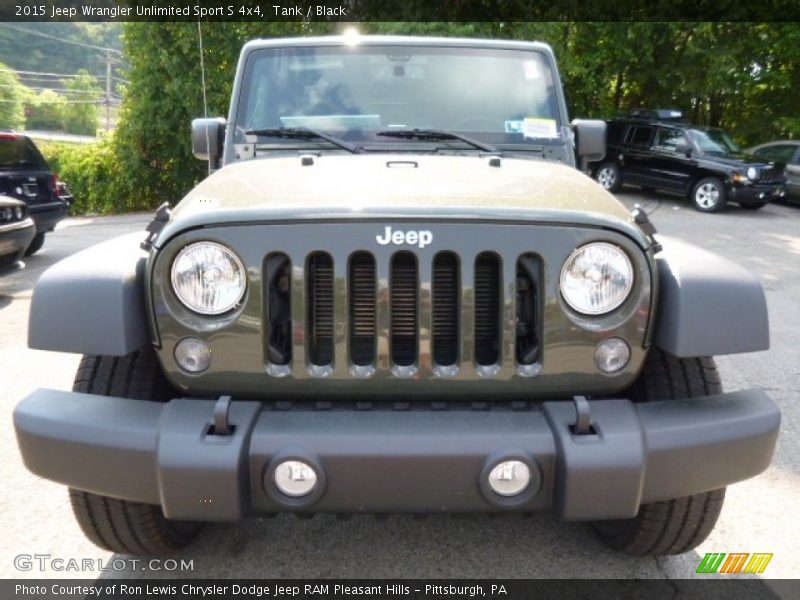 Tank / Black 2015 Jeep Wrangler Unlimited Sport S 4x4