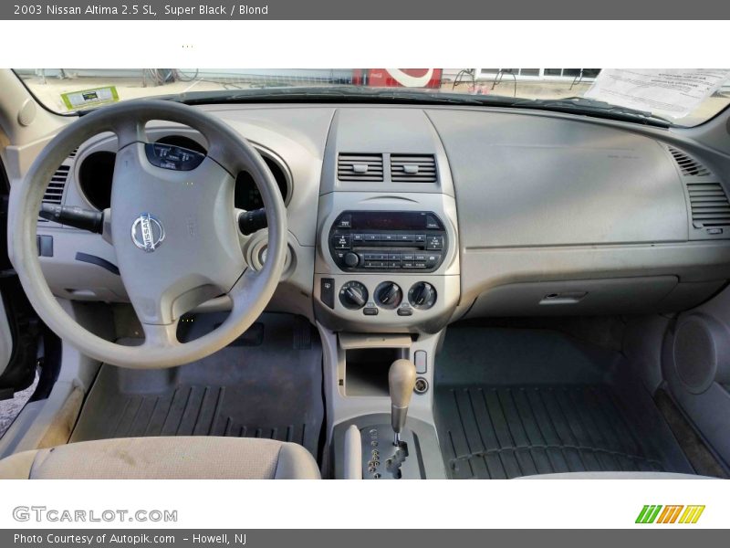 Super Black / Blond 2003 Nissan Altima 2.5 SL