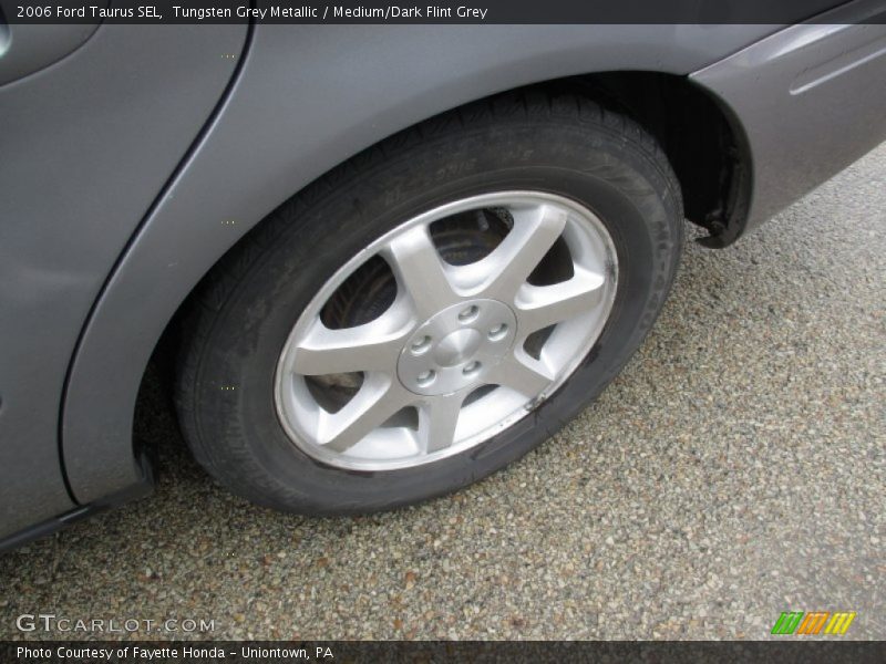 Tungsten Grey Metallic / Medium/Dark Flint Grey 2006 Ford Taurus SEL