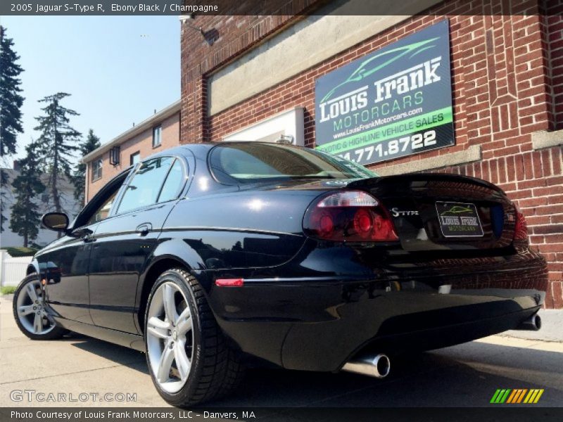 Ebony Black / Champagne 2005 Jaguar S-Type R