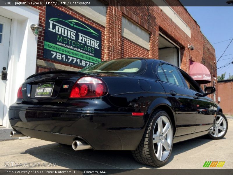 Ebony Black / Champagne 2005 Jaguar S-Type R