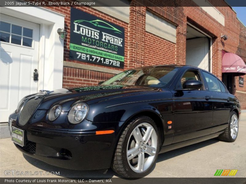 Ebony Black / Champagne 2005 Jaguar S-Type R