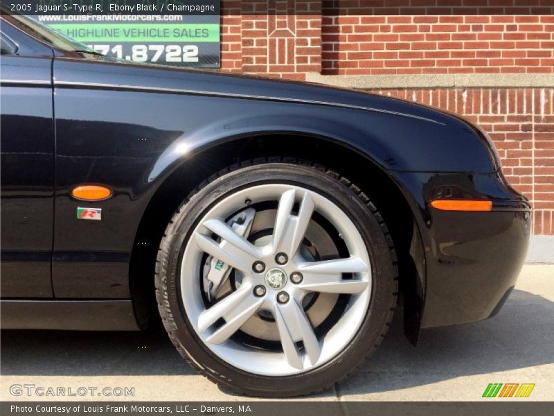 Ebony Black / Champagne 2005 Jaguar S-Type R