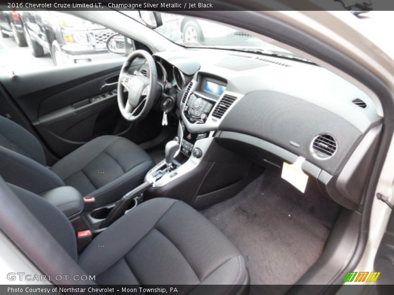 Champagne Silver Metallic / Jet Black 2016 Chevrolet Cruze Limited LT