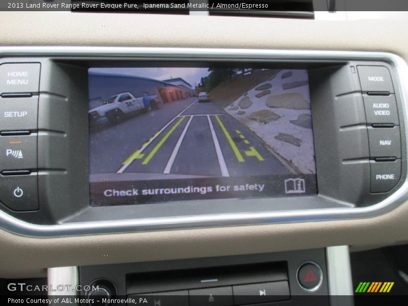 Ipanema Sand Metallic / Almond/Espresso 2013 Land Rover Range Rover Evoque Pure