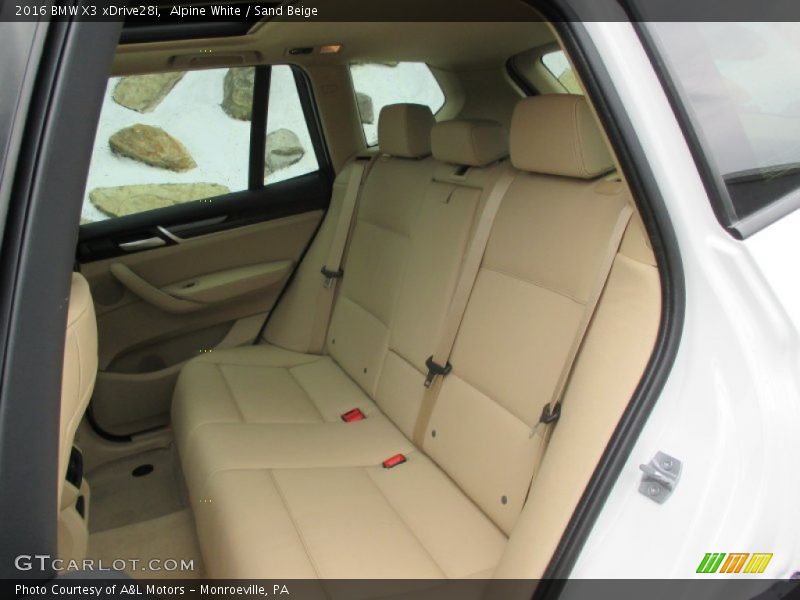 Alpine White / Sand Beige 2016 BMW X3 xDrive28i