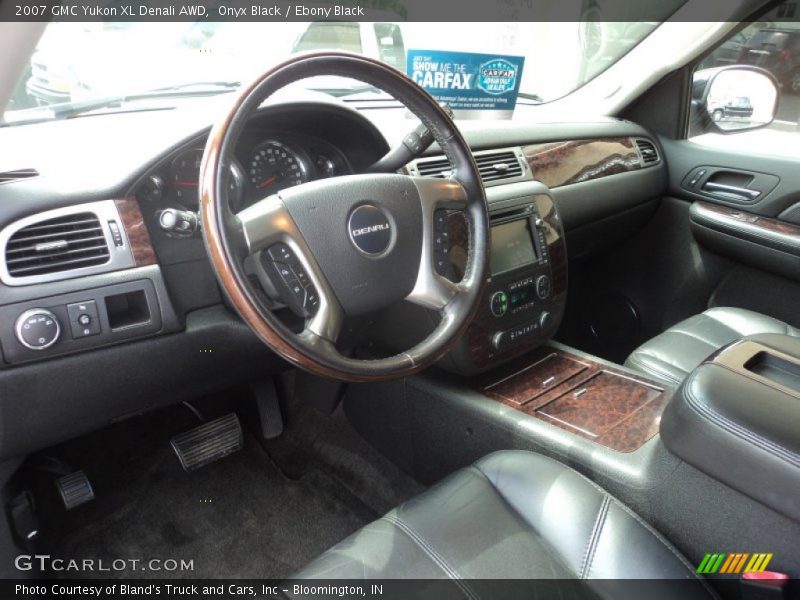 Onyx Black / Ebony Black 2007 GMC Yukon XL Denali AWD
