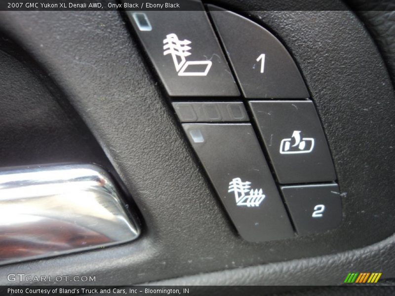 Onyx Black / Ebony Black 2007 GMC Yukon XL Denali AWD
