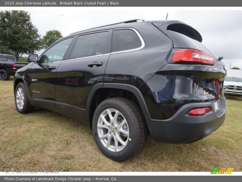 Brilliant Black Crystal Pearl / Black 2016 Jeep Cherokee Latitude