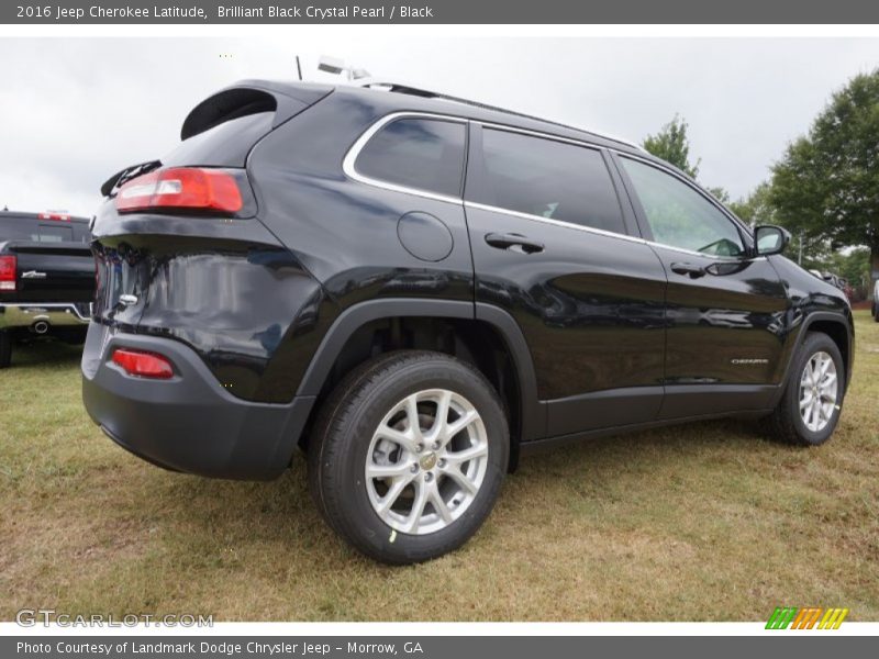 Brilliant Black Crystal Pearl / Black 2016 Jeep Cherokee Latitude