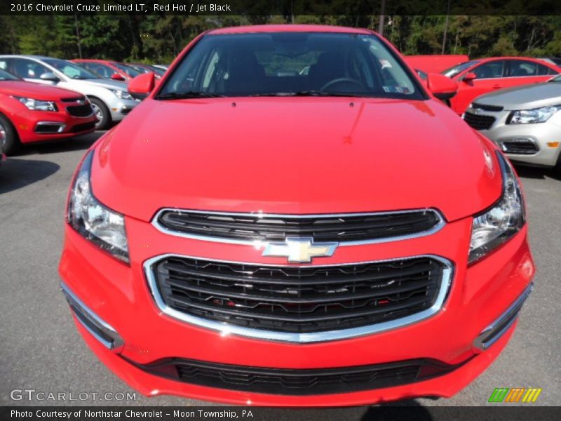 Red Hot / Jet Black 2016 Chevrolet Cruze Limited LT