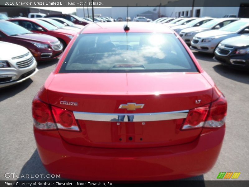 Red Hot / Jet Black 2016 Chevrolet Cruze Limited LT