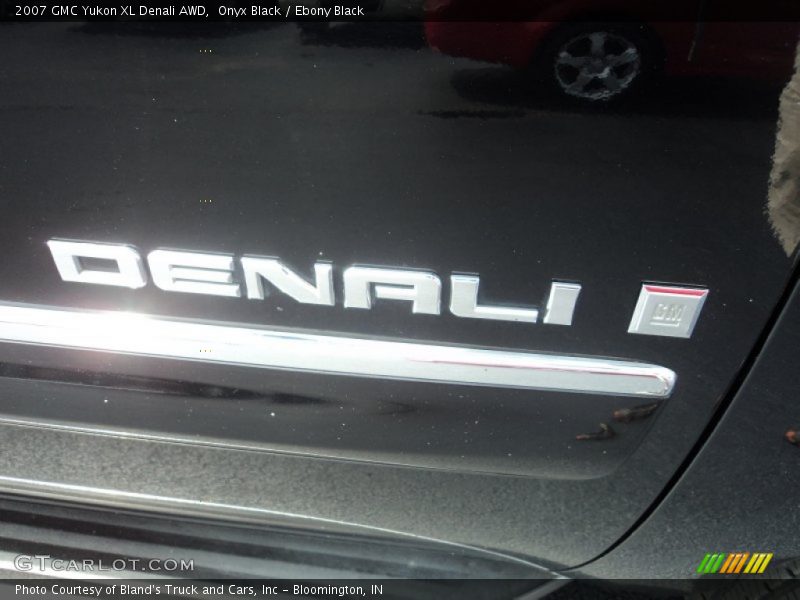 Onyx Black / Ebony Black 2007 GMC Yukon XL Denali AWD