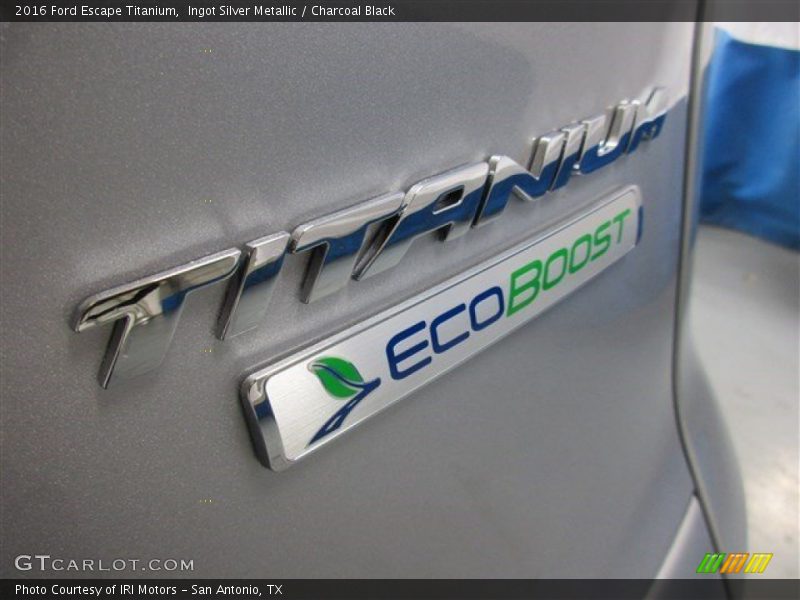 Ingot Silver Metallic / Charcoal Black 2016 Ford Escape Titanium