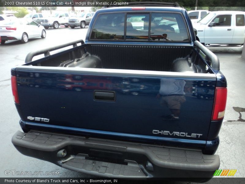 Indigo Blue Metallic / Graphite 2003 Chevrolet S10 LS Crew Cab 4x4