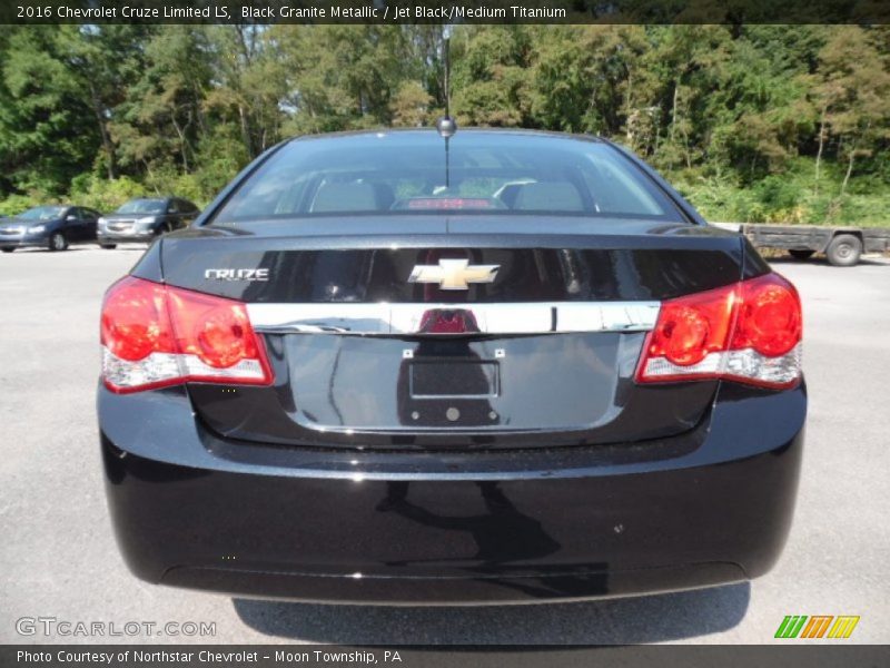 Black Granite Metallic / Jet Black/Medium Titanium 2016 Chevrolet Cruze Limited LS