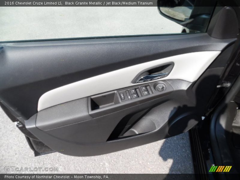 Black Granite Metallic / Jet Black/Medium Titanium 2016 Chevrolet Cruze Limited LS