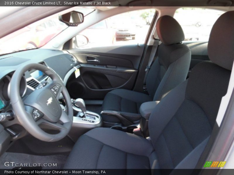 Silver Ice Metallic / Jet Black 2016 Chevrolet Cruze Limited LT