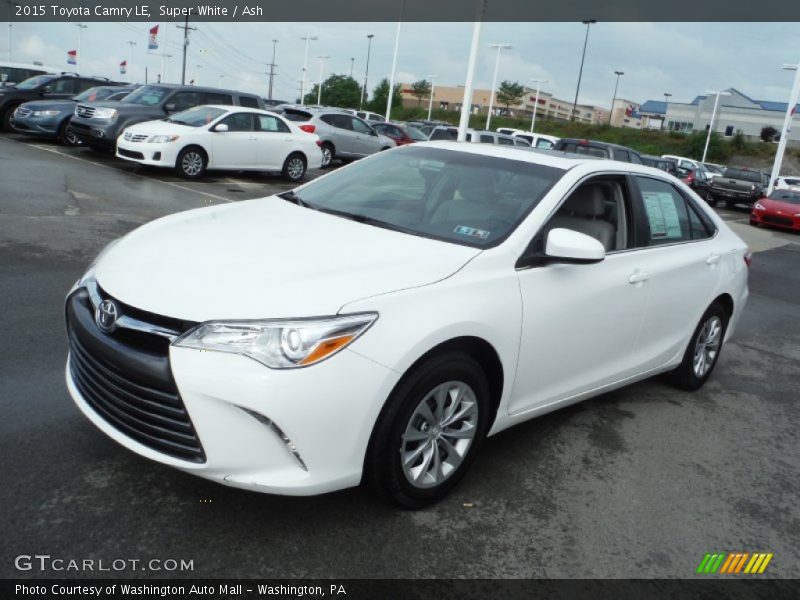 Super White / Ash 2015 Toyota Camry LE