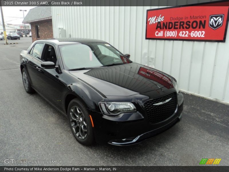 Gloss Black / Black 2015 Chrysler 300 S AWD