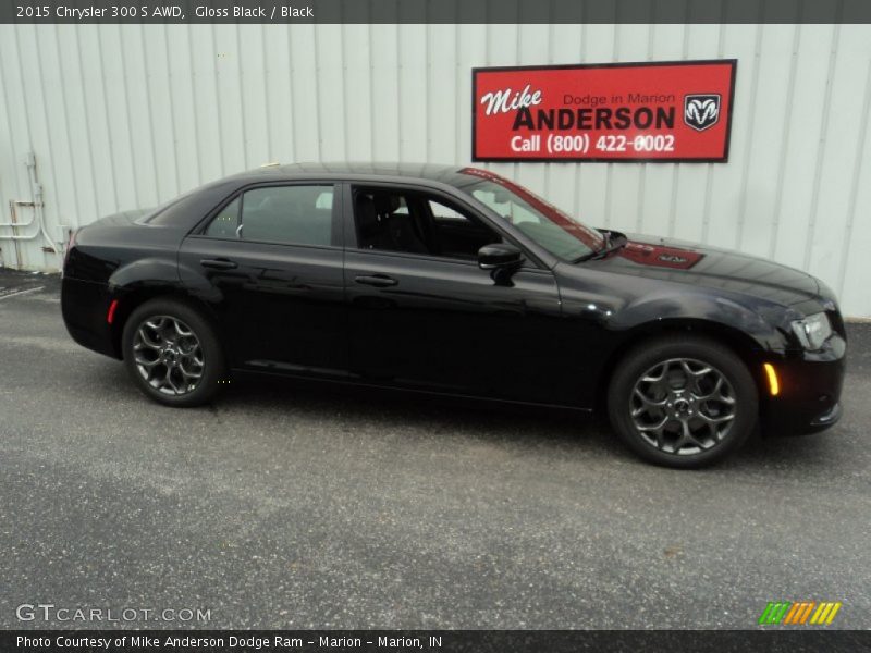 Gloss Black / Black 2015 Chrysler 300 S AWD