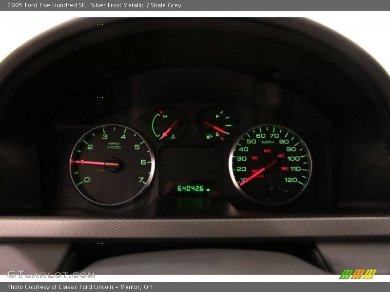 Silver Frost Metallic / Shale Grey 2005 Ford Five Hundred SE