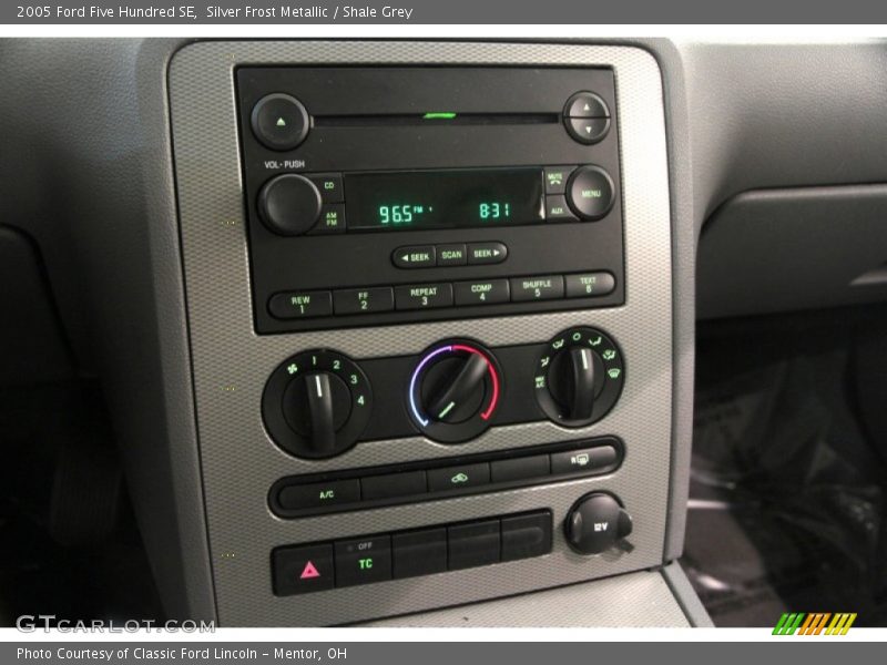 Silver Frost Metallic / Shale Grey 2005 Ford Five Hundred SE